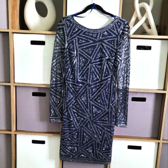 Aidan Mattox Elegant Formal Navy Sequin Dress Size 6 - Picture 2 of 15